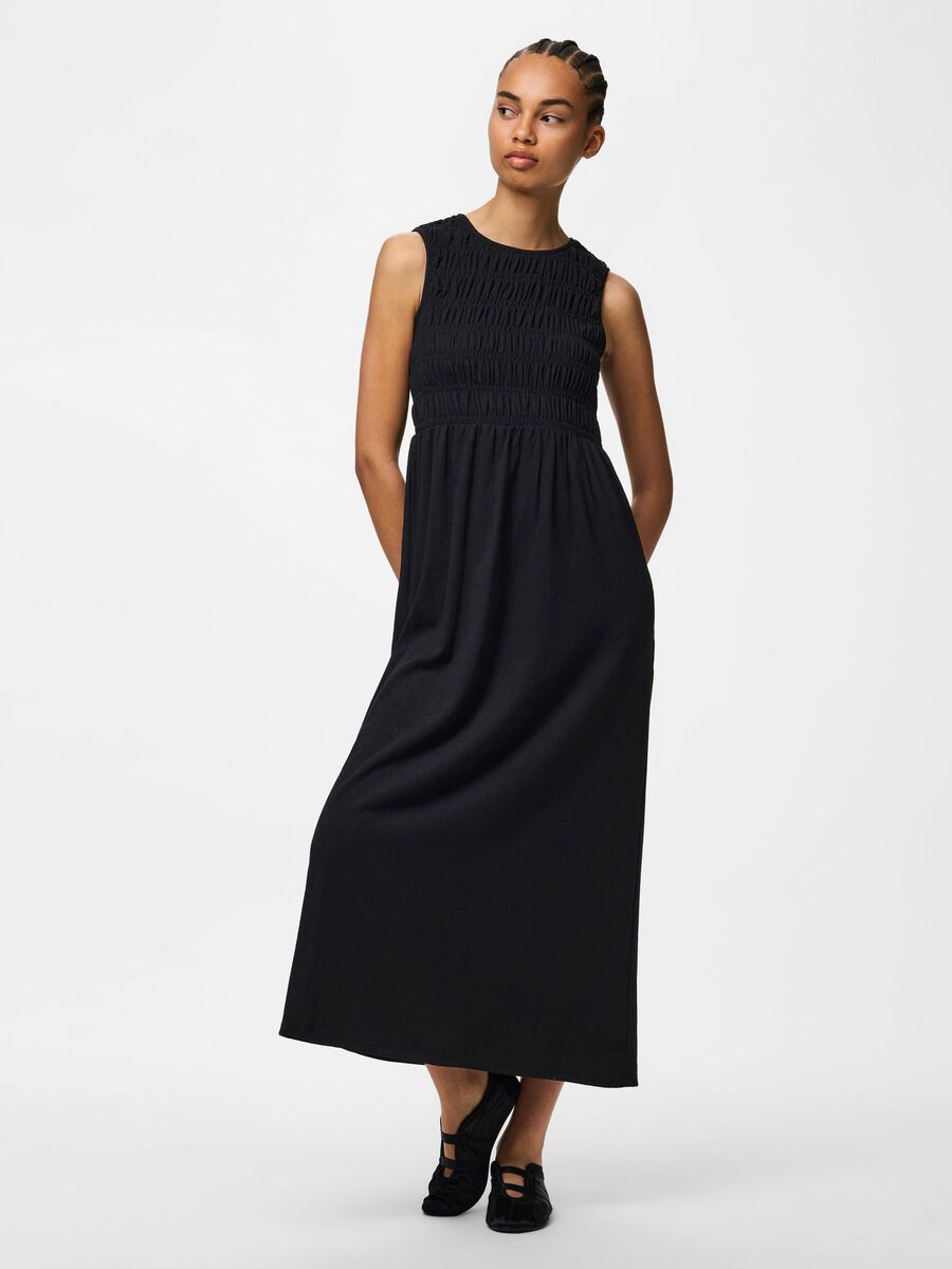 Product carousel image 1 PCBETTY SMOCK  MAXI DRESS, Black