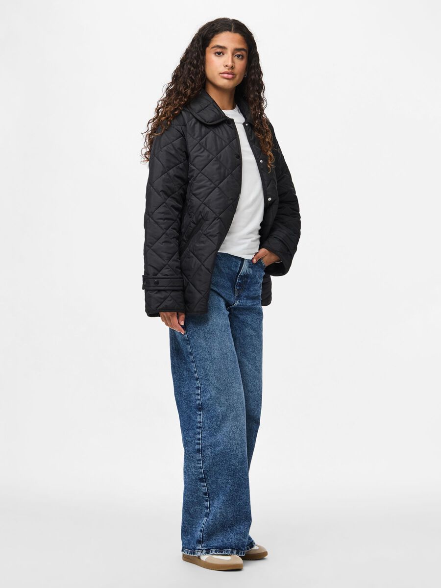 Carousel image 3 PCEMILY GESTEPPTE KURZJACKE, Black