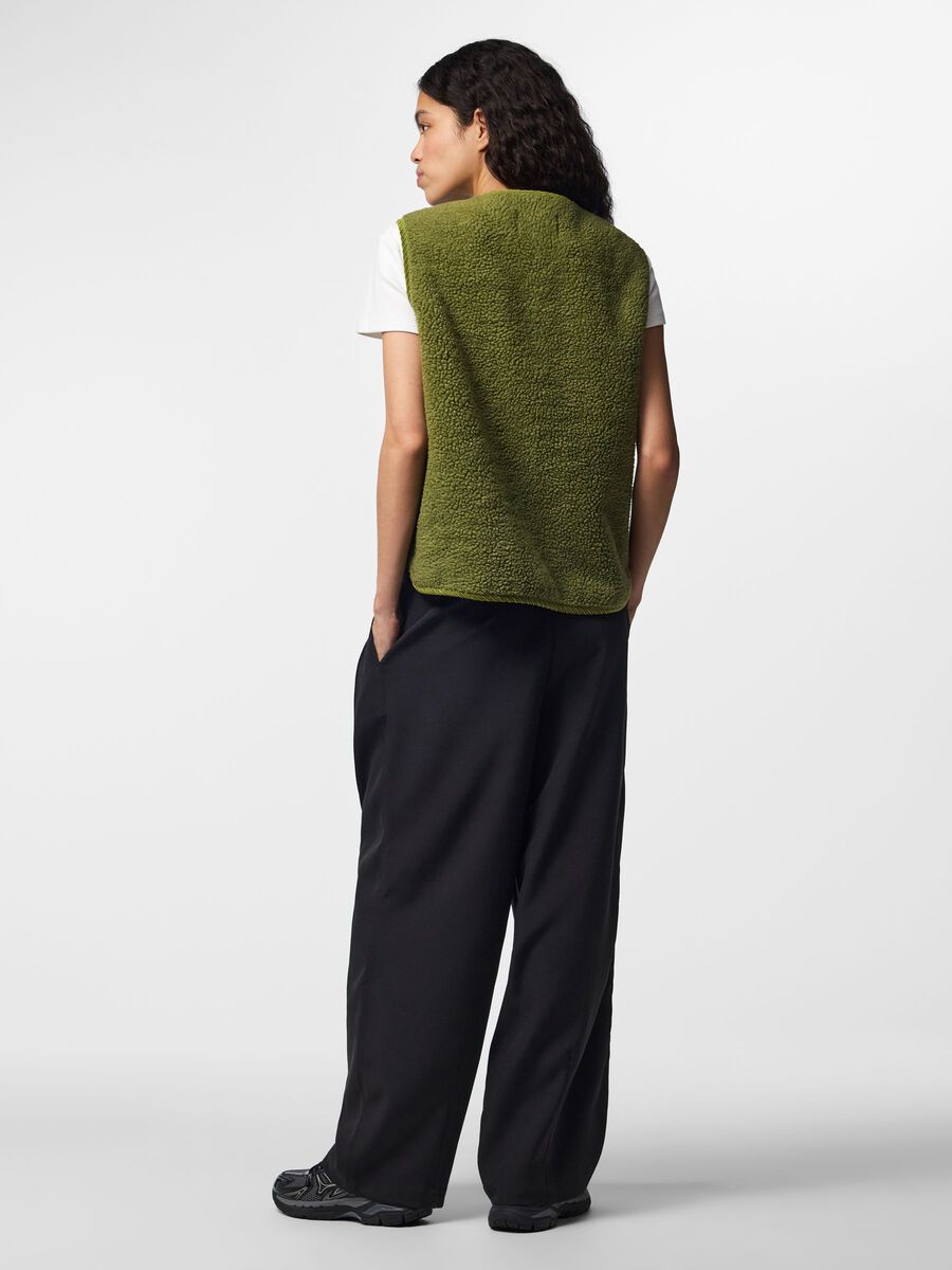 Product carousel image 2 PCANASTACIA TEDDYFLEECE WESTE, Sphagnum