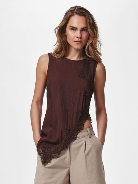 Pieces PCJOLIVIA ASYMETRIC LACE SLEEVELESS TOP, Hot Fudge, highres - 17170497_HotFudge_1343300_003.jpg