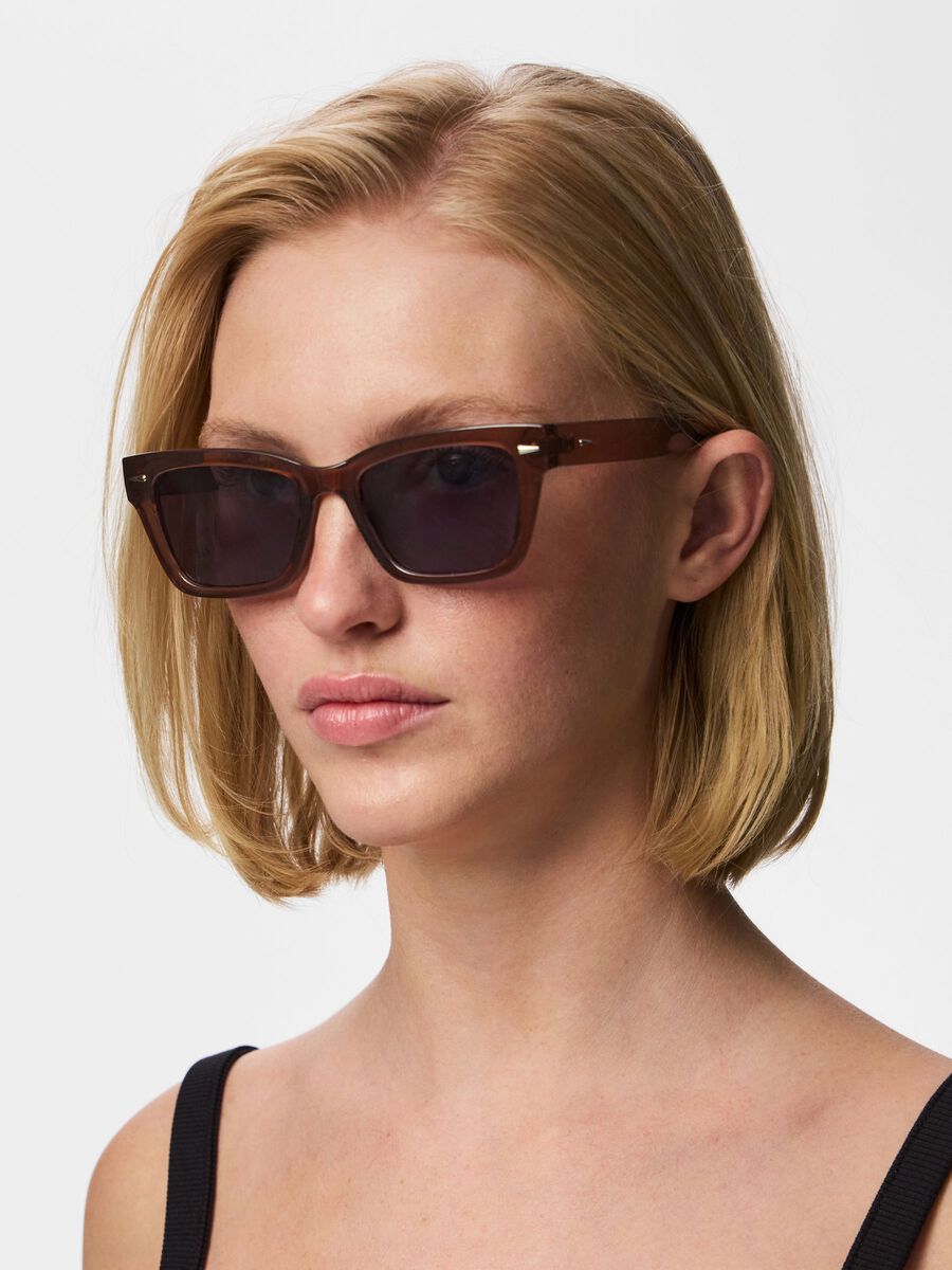 Carousel image 3 PCKATIE SUNGLASSES, Downtown Brown