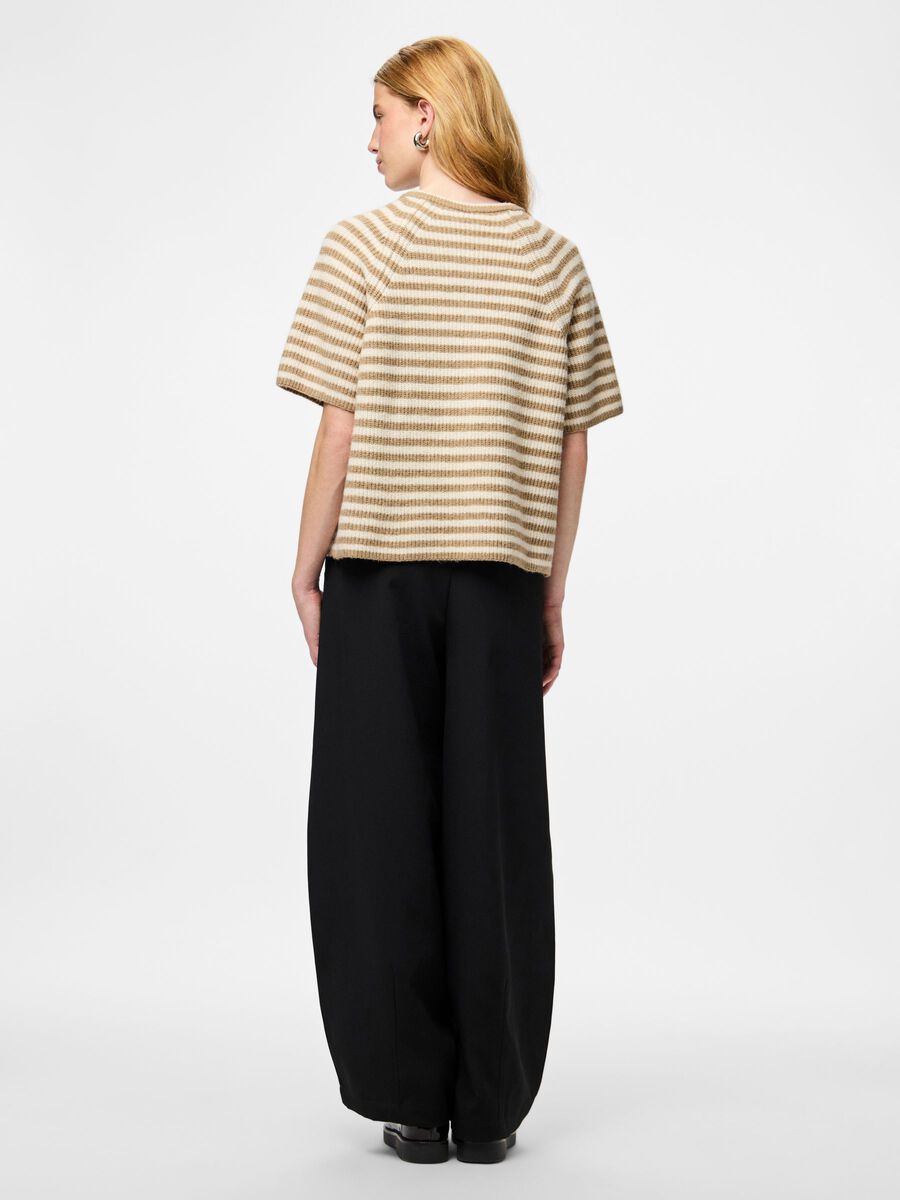 Carousel image 2 PCMALOU STREEP GEBREID VEST, Greige