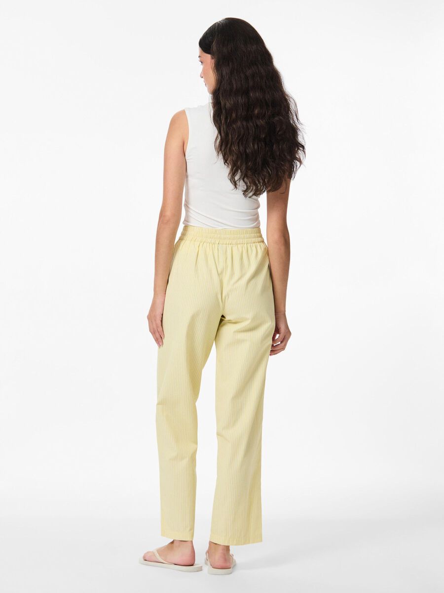 Carousel image 2 PCFEMME TROUSERS, Pale Banana