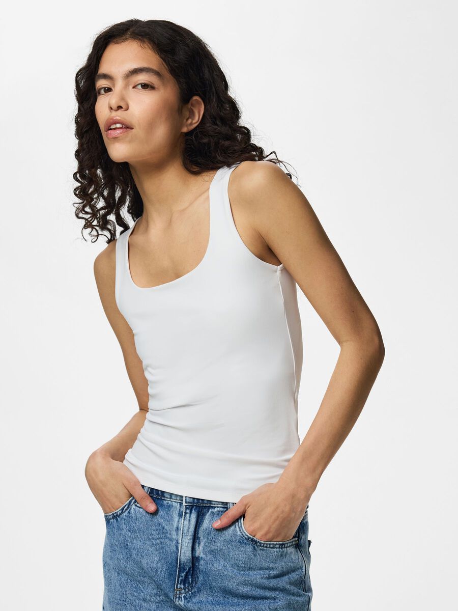Carousel image 1 PCLULA REVERSIBLE TOP, Bright White