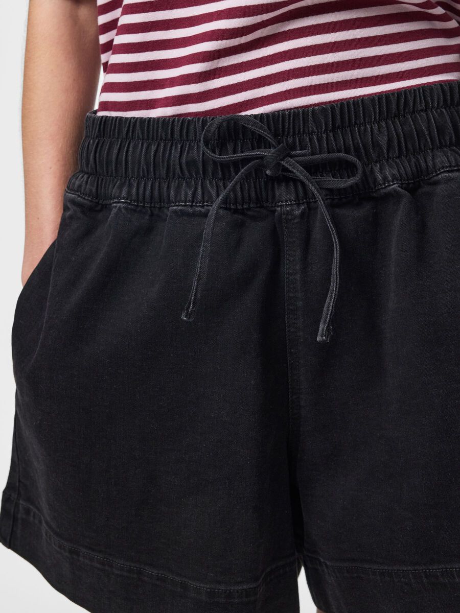 Carousel image 4 PCBILLO HW PULL UP  DENIM SHORTS, Black